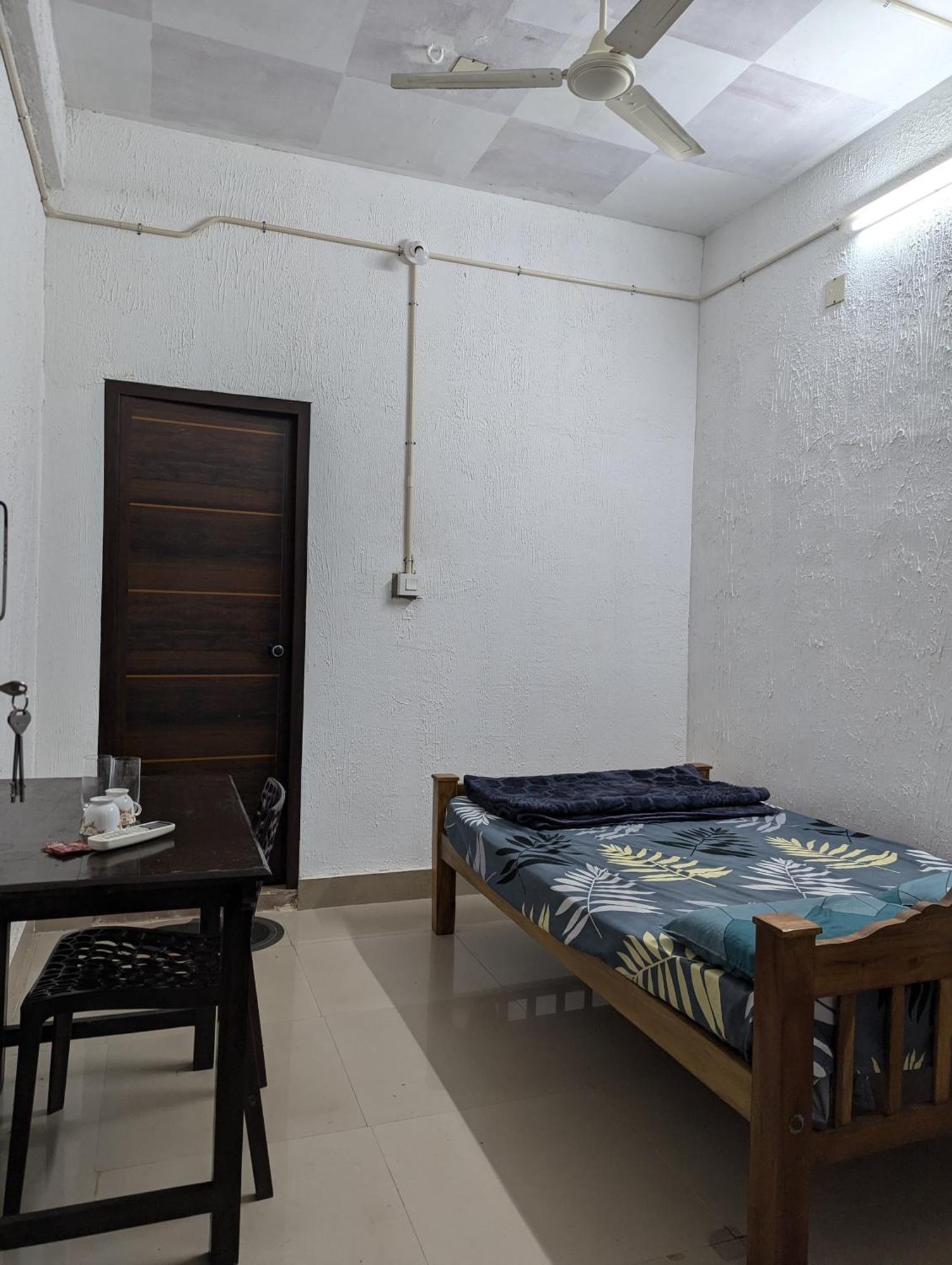 Islandstay-A Riverside Property Kollam Eksteriør billede